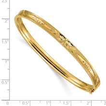 Load image into Gallery viewer, 14k 3/16 Diamond-cut Concave Hinged Bangle Bracelet
