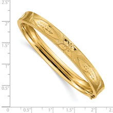 Load image into Gallery viewer, 14k 5/16 Oversize Diamond-cut Concave Hinged Bangle Bracelet
