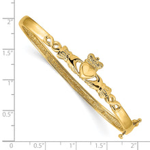 Load image into Gallery viewer, 14k 4mm Diamond-cut Claddagh Hinged Bangle Bracelet
