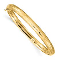 Load image into Gallery viewer, 14k 3/16 Hammered Children&#39;s Hinged Bangle
