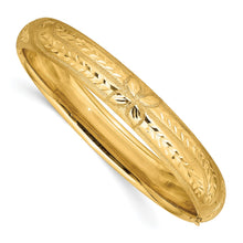 Load image into Gallery viewer, 14k 7/16 Oversize Florentine Engraved Hinged Bangle Bracelet
