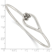 Load image into Gallery viewer, Sterling Silver Polished Flower Catch Bangle
