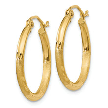 Load image into Gallery viewer, 14k Satin and Diamond-cut 2mm Round Tube Hoop Earrings

