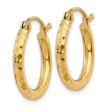 Load image into Gallery viewer, 14k Diamond-cut 2mm Round Tube Hoop Earrings
